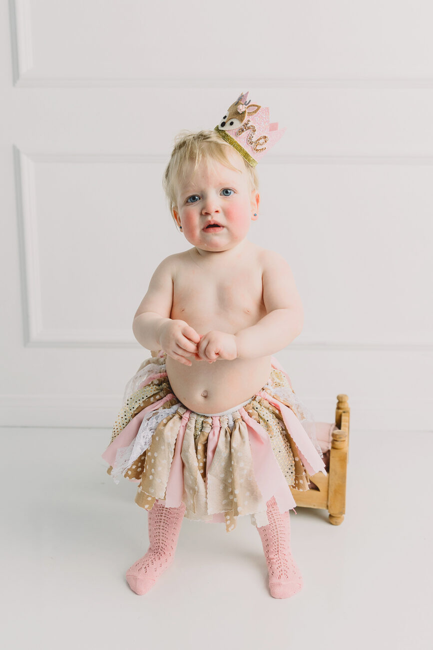 cake smash session Boise, one year old standing photography